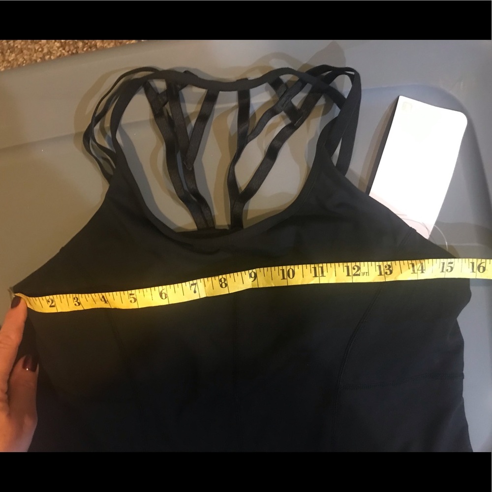 Fabletics Arianna tank - Picture 13 of 14